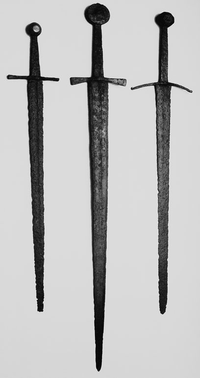 Иллюстрация к книге — Рыцарские ордена в бою [i_118.jpg]