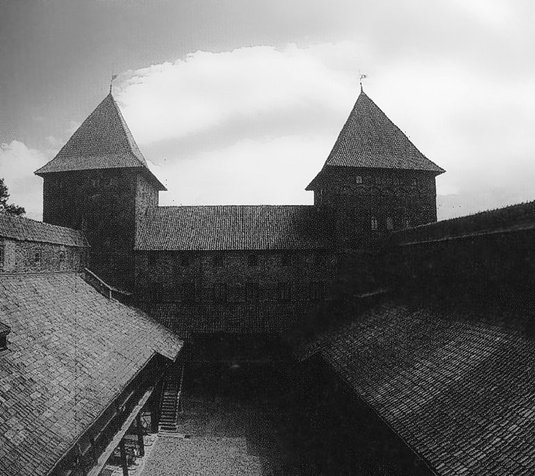 Иллюстрация к книге — Рыцарские ордена в бою [i_196.jpg]