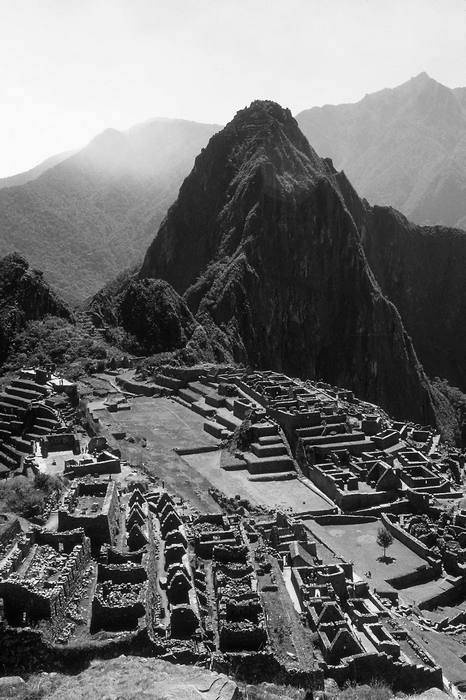 Иллюстрация к книге — Древняя Америка: полет во времени и пространстве. Северная Америка. Южная Америка [i_001.jpg]