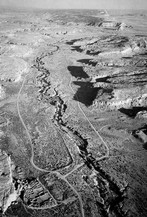 Иллюстрация к книге — Древняя Америка: полет во времени и пространстве. Северная Америка. Южная Америка [i_033.jpg]