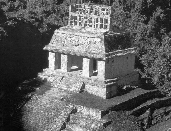 Иллюстрация к книге — Древняя Америка: полет во времени и пространстве. Мезоамерика [i_043.jpg]