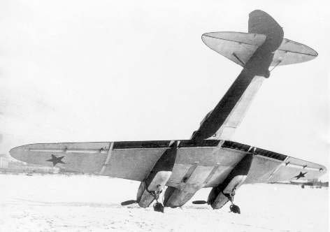 Иллюстрация к книге — Як-2/Як-4 и другие ближние бомбардировщики Яковлева [i_012.jpg]