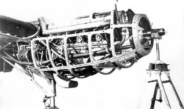 Иллюстрация к книге — Як-2/Як-4 и другие ближние бомбардировщики Яковлева [i_135.jpg]