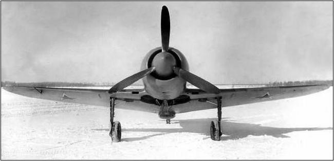 Иллюстрация к книге — Ла-7, Ла-9, Ла-11. Последние поршневые истребители СССР [i_006.jpg]