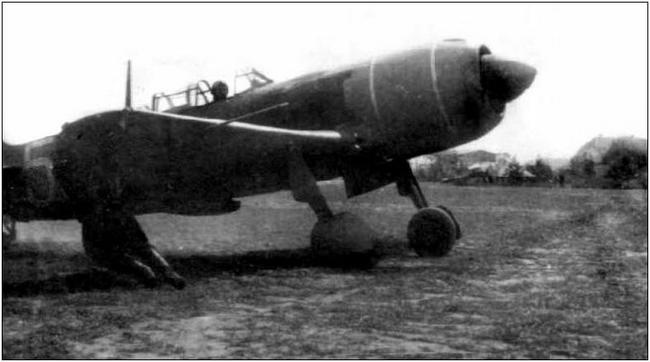 Иллюстрация к книге — Ла-7, Ла-9, Ла-11. Последние поршневые истребители СССР [i_037.jpg]