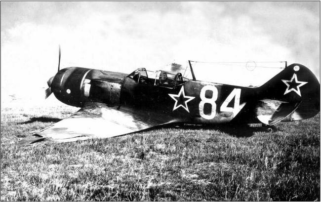 Иллюстрация к книге — Ла-7, Ла-9, Ла-11. Последние поршневые истребители СССР [i_051.jpg]