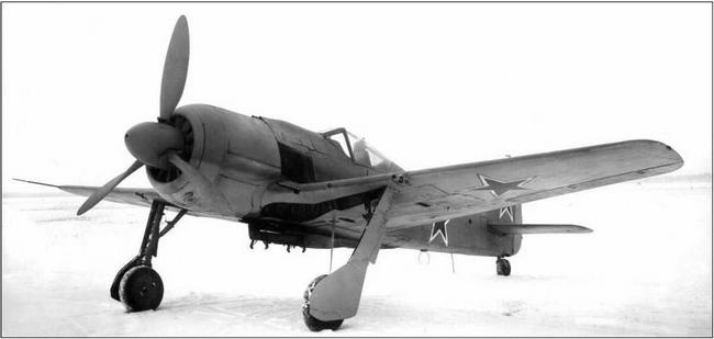 Иллюстрация к книге — Ла-7, Ла-9, Ла-11. Последние поршневые истребители СССР [i_057.jpg]