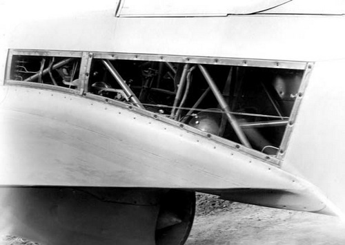 Иллюстрация к книге — Реактивные первенцы СССР - МиГ-9, Як-15, Су-9, Ла-150, Ту-12, Ил-22 [i_150.jpg]