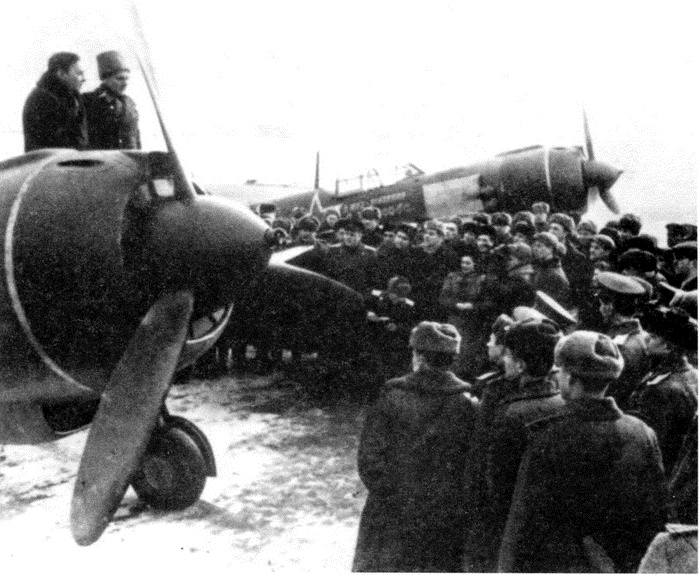 Иллюстрация к книге — Истребитель Ла-5. Сломавший хребет Люфтваффе [i_073.jpg]