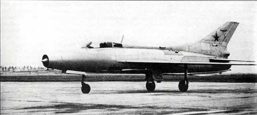 Иллюстрация к книге — Истребитель МиГ-21 Рождение легенды [pic_12.jpg]