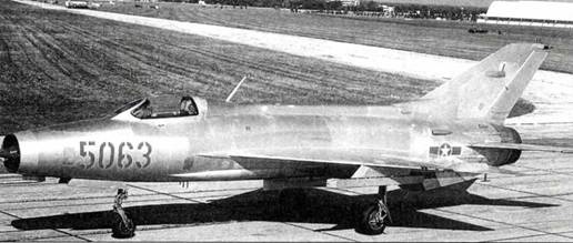 Иллюстрация к книге — Истребитель МиГ-21 Рождение легенды [pic_71.jpg]