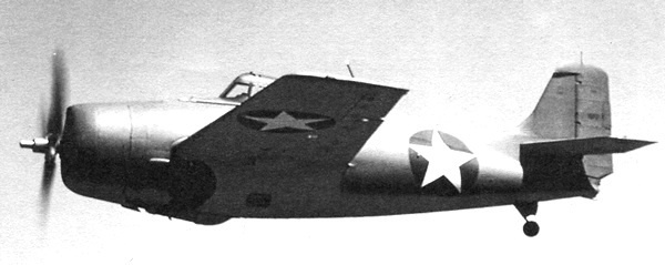 Иллюстрация к книге — Палубный истребитель Грумман F4F «Уайлдкэт» [i_032.jpg]