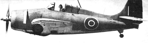 Иллюстрация к книге — Палубный истребитель Грумман F4F «Уайлдкэт» [i_038.jpg]