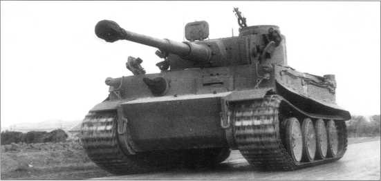 Иллюстрация к книге — Тяжелый танк «Тигр I» [i_006.jpg]