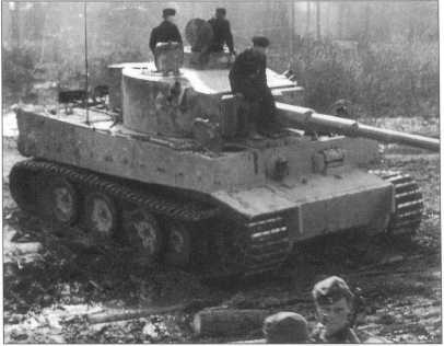 Иллюстрация к книге — Тяжелый танк «Тигр I» [i_045.jpg]