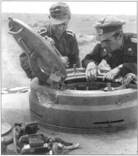 Иллюстрация к книге — Тяжелый танк «Тигр I» [i_073.jpg]