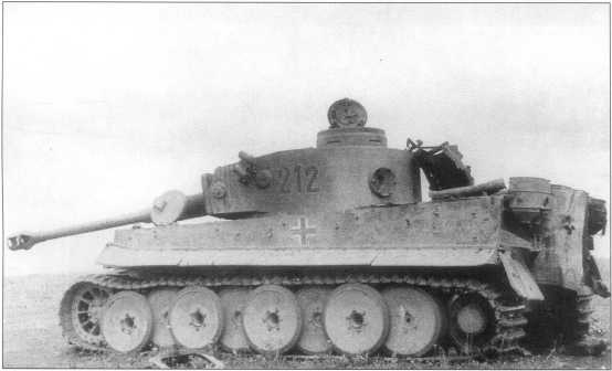 Иллюстрация к книге — Тяжелый танк «Тигр I» [i_088.jpg]