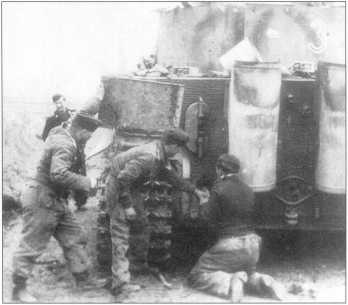 Иллюстрация к книге — Тяжелый танк «Тигр I» [i_141.jpg]