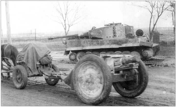 Иллюстрация к книге — Тяжелый танк «Тигр I» [i_147.jpg]