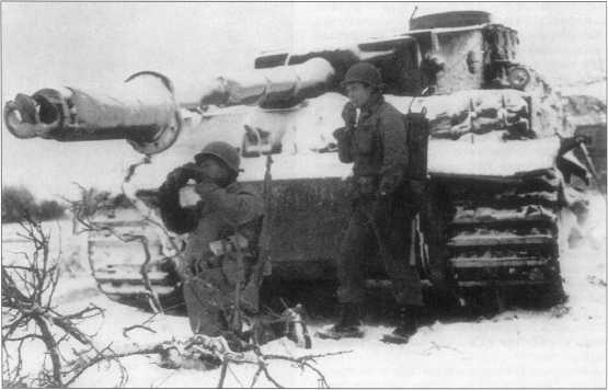 Иллюстрация к книге — Тяжелый танк «Тигр I» [i_169.jpg]