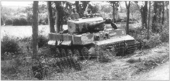 Иллюстрация к книге — Тяжелый танк «Тигр I» [i_202.jpg]