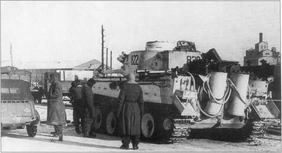 Иллюстрация к книге — Тяжелый танк «Тигр I» [i_206.jpg]