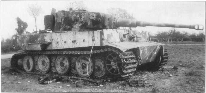 Иллюстрация к книге — Тяжелый танк «Тигр I» [i_222.jpg]