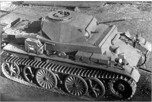 Иллюстрация к книге — Маленькие "Тигры". Для разведки и связи [i_009.jpg]