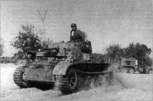 Иллюстрация к книге — Маленькие "Тигры". Для разведки и связи [i_030.jpg]