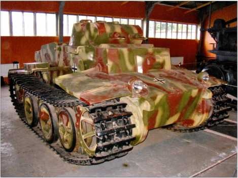 Иллюстрация к книге — Маленькие "Тигры". Для разведки и связи [i_094.jpg]