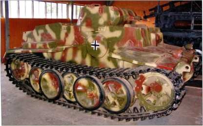 Иллюстрация к книге — Маленькие "Тигры". Для разведки и связи [i_096.jpg]