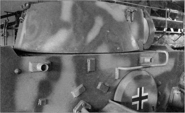 Иллюстрация к книге — Маленькие "Тигры". Для разведки и связи [i_131.jpg]