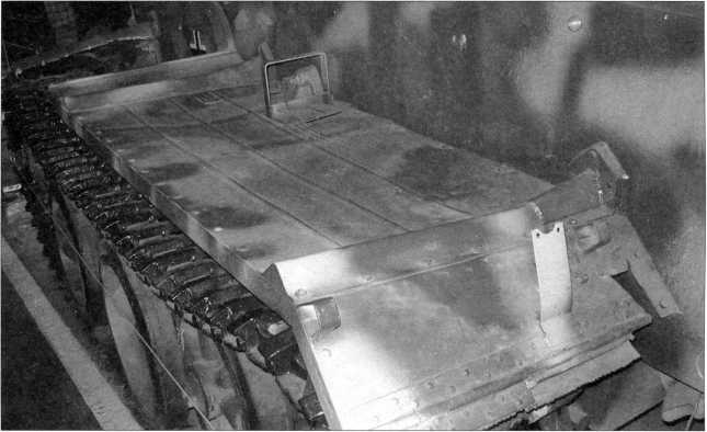 Иллюстрация к книге — Маленькие "Тигры". Для разведки и связи [i_168.jpg]