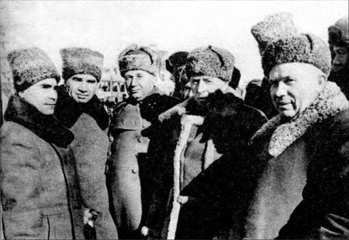 Иллюстрация к книге — Утрата и возмездие [i_042.jpg]