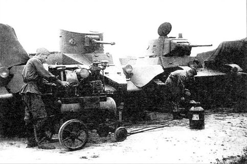 Иллюстрация к книге — "Танки, вперед". Курьезы танковой войны в битве за Ленинград 1941-1944 гг. [i_002.jpg]