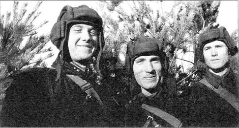 Иллюстрация к книге — "Танки, вперед". Курьезы танковой войны в битве за Ленинград 1941-1944 гг. [i_003.jpg]