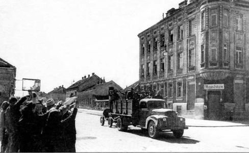 Иллюстрация к книге — Гибель фронтов [i_032.jpg]