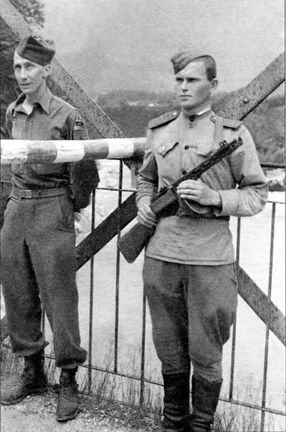 Иллюстрация к книге — Гибель фронтов [i_037.jpg]