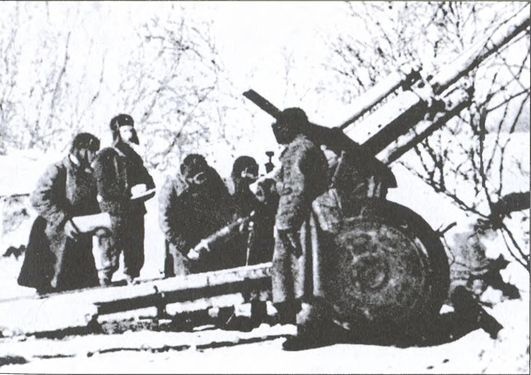 Иллюстрация к книге — Хроника окружения. Демянск и Харьков [i_006.jpg]