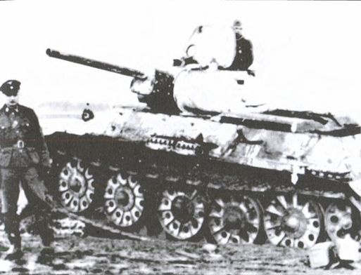 Иллюстрация к книге — Хроника окружения. Демянск и Харьков [i_012.jpg]