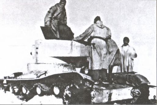 Иллюстрация к книге — Хроника окружения. Демянск и Харьков [i_016.jpg]