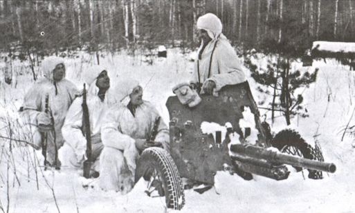 Иллюстрация к книге — Хроника окружения. Демянск и Харьков [i_018.jpg]