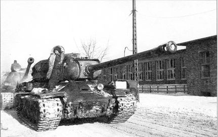 Иллюстрация к книге — У стен Берлина [i_012.jpg]