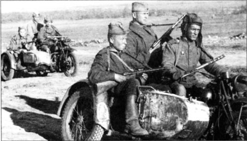 Иллюстрация к книге — Трудности освобождения [i_032.jpg]