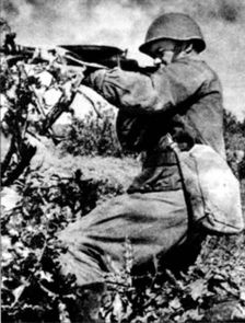 Иллюстрация к книге — Трагедия Брестской крепости. Антология подвига. Боевые действия 22 июня - 23 июля 1941 года [i_066.jpg]