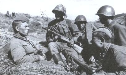 Иллюстрация к книге — Схватка титанов [i_032.jpg]