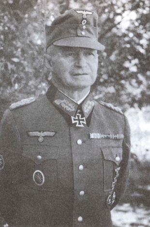 Иллюстрация к книге — Стоять насмерть! [i_012.jpg]