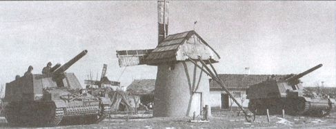 Иллюстрация к книге — Рубежи славы [i_033.jpg]