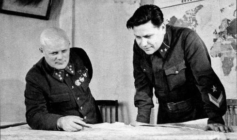 Иллюстрация к книге — Превратности стратегии [i_011.jpg]