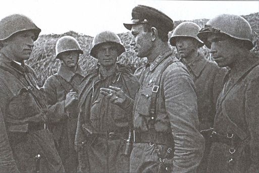 Иллюстрация к книге — Катастрофа под Киевом [i_016.jpg]